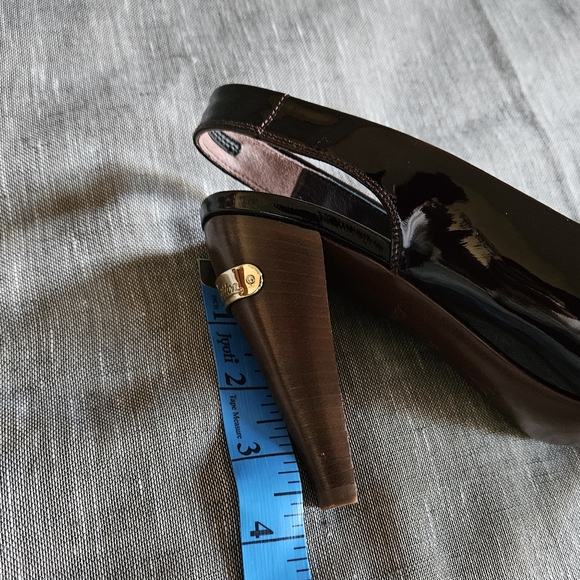 Louis vuitton Plum Patent Leather Metallic Gold Slingback Luxury Heels Size 6 US - Picture 16 of 16